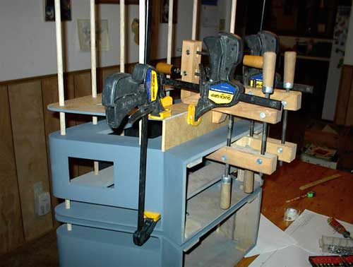 Treadsection - Gluing the wheel-top panels
